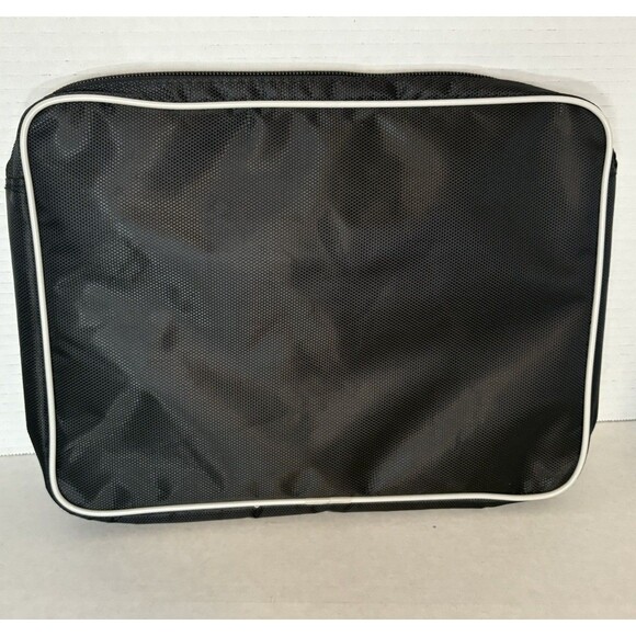 Mead Five Star Tech Sleeve Chromebook & Laptop Storage 11" Zip Close Black Grey - Picture 5 of 10